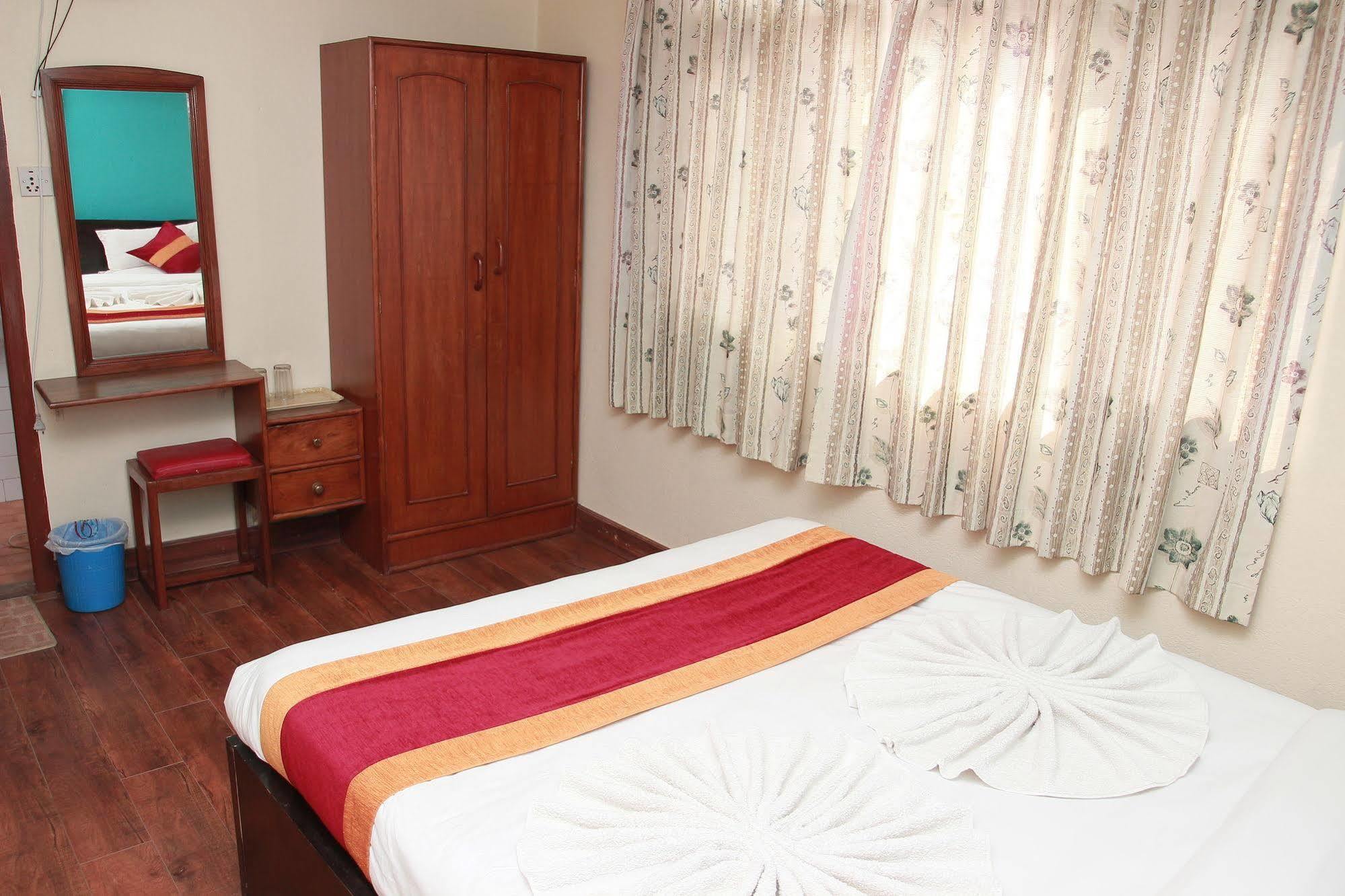 Shree Tibet Family Guest House Kathmandu Exterior photo